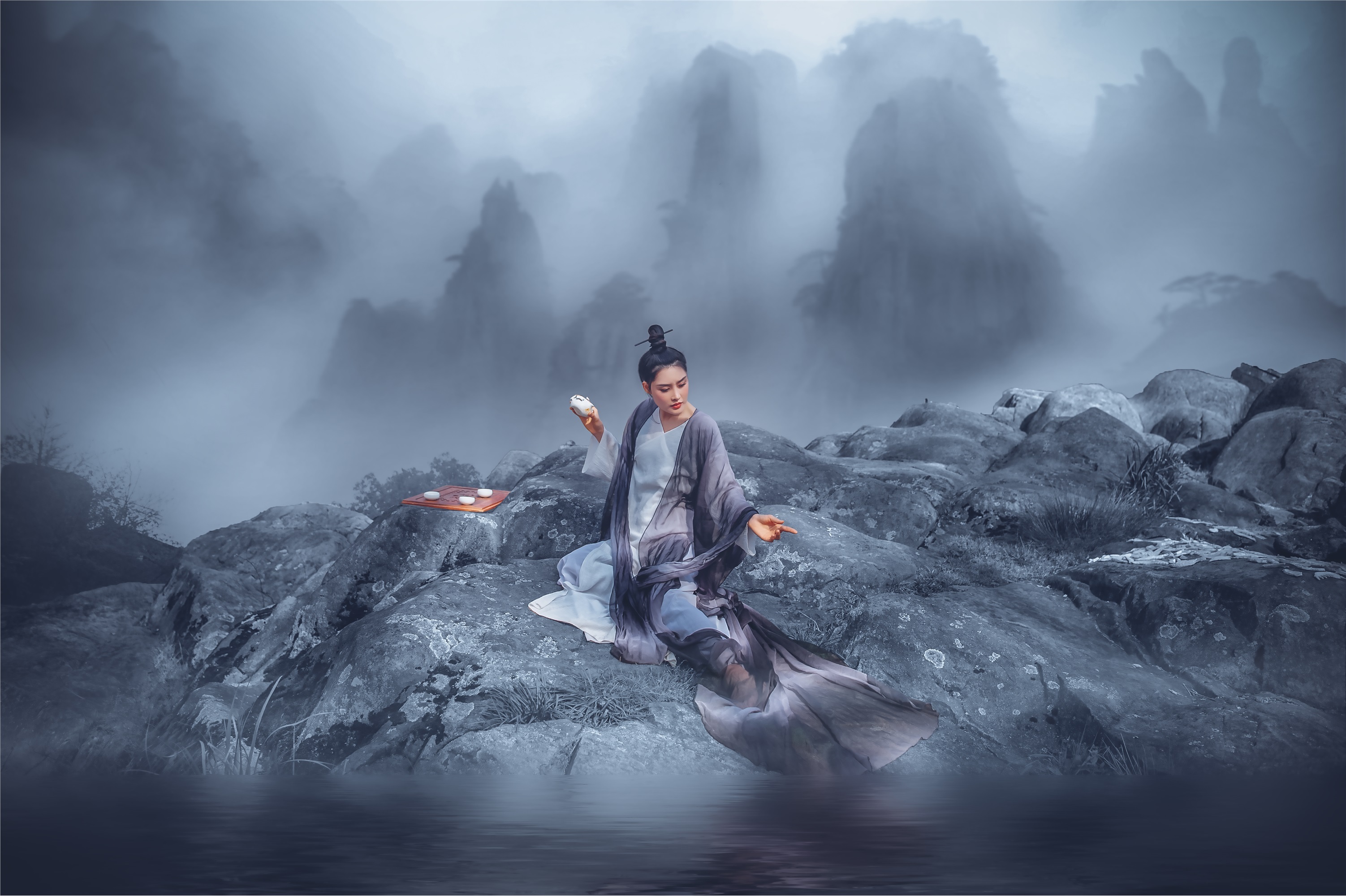 YITUYU艺图语 2021.08.06 水清酿酒，墨浅弄云 敏敏